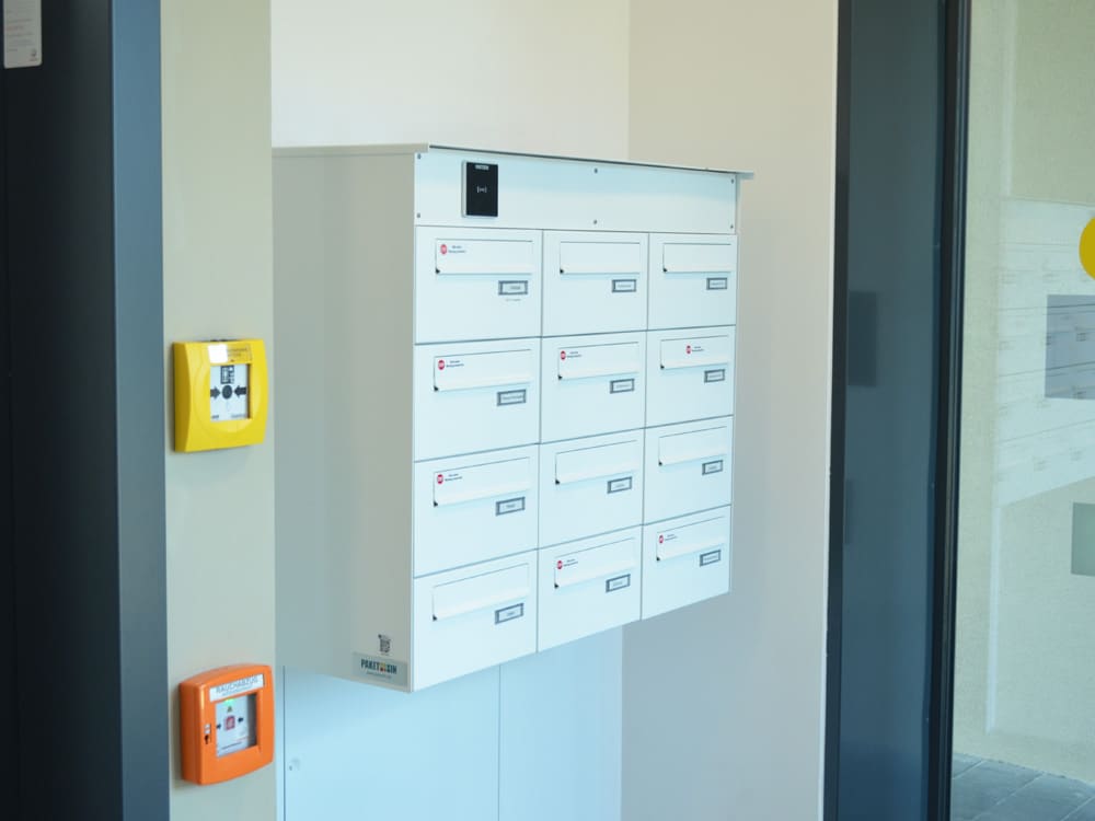 Digitaler Briefkasten mit RFID Digitaler Briefkasten mit RFID