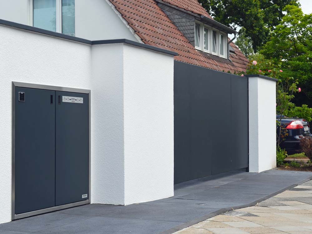 Einfamilienhaus mit zweifacher Paketbox Einfamilienhaus mit zweifacher Paketbox